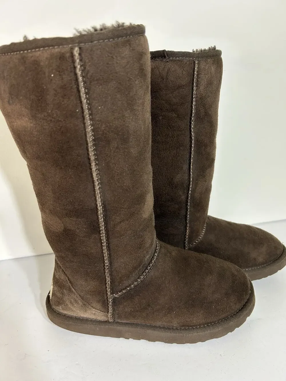 UGG Australia Classic Tall Suede Chocolate Brown 5815 Boots Women's Size 7 US